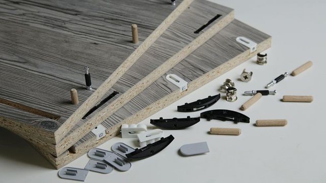 ALEGERE LIBERĂ LA CONECTORI